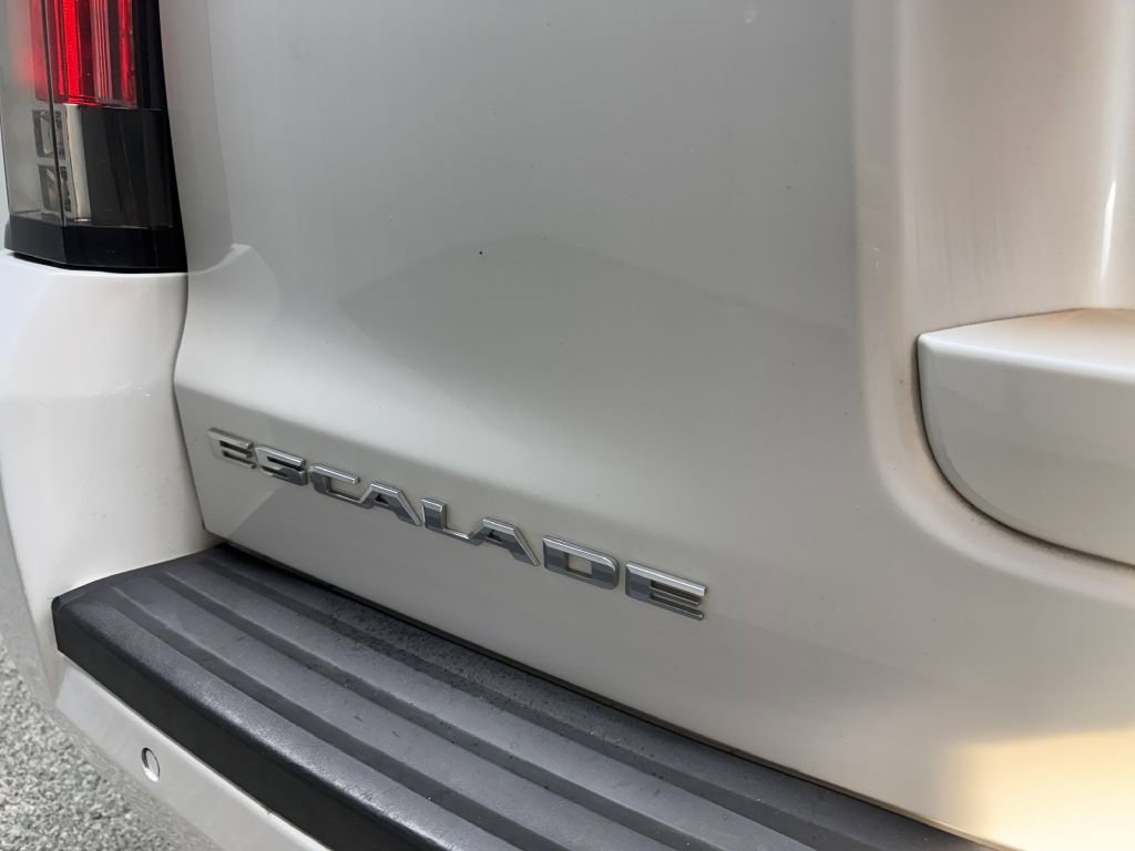 Used 2016 Cadillac Escalade ESV Platinum image 6