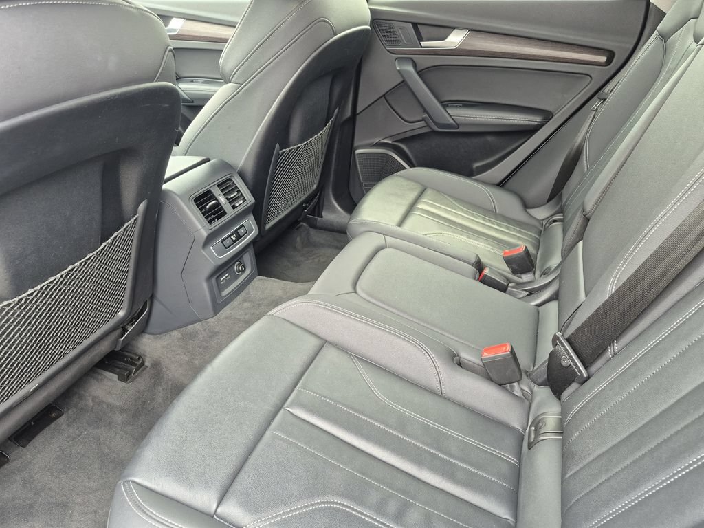 Used 2024 Audi Q5 2.0T Premium Plus AWD/4WD image 12