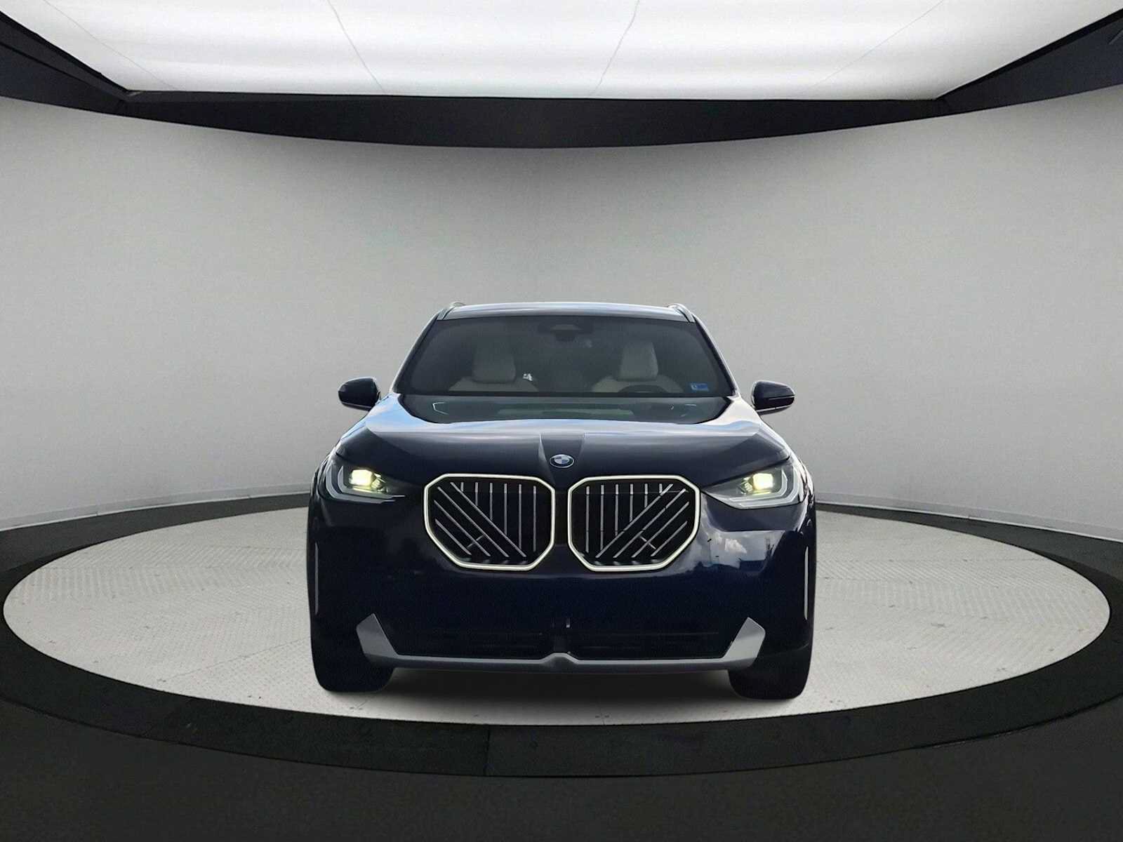 Used 2026 BMW X3 xDrive30i AWD/4WD image 3