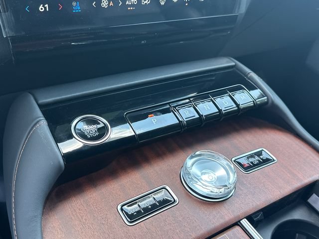 New 2026 Lincoln Navigator Black Label AWD/4WD image 28