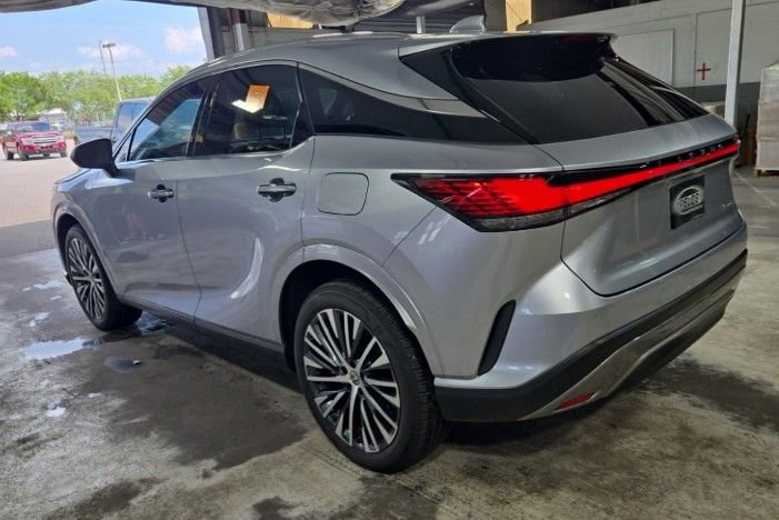 Used 2025 Lexus RX 350 Premium Plus w/ Accessory Package (Z1) FWD image 2