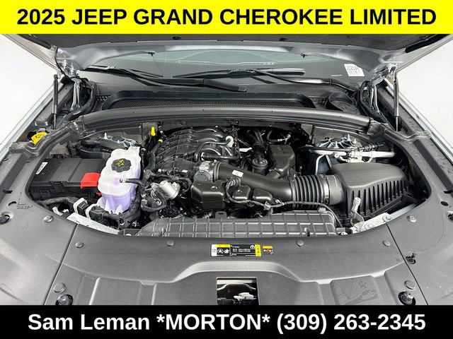 New 2025 Jeep Grand Cherokee Limited image 30