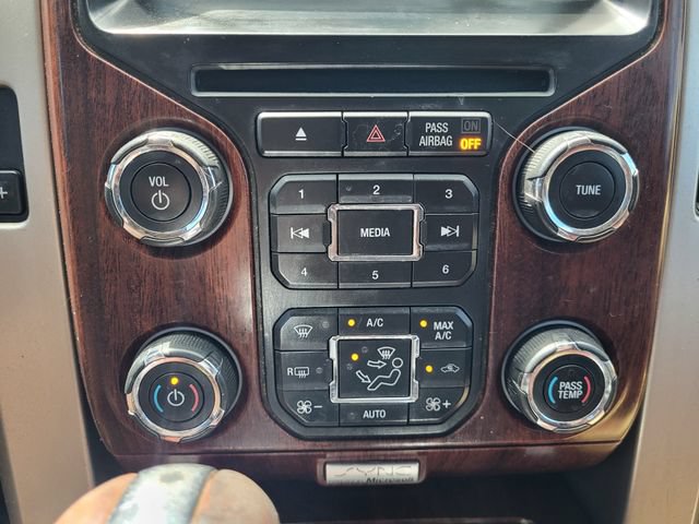 Used 2014 Ford F150 King Ranch w/ King Ranch Luxury Package AWD/4WD image 17