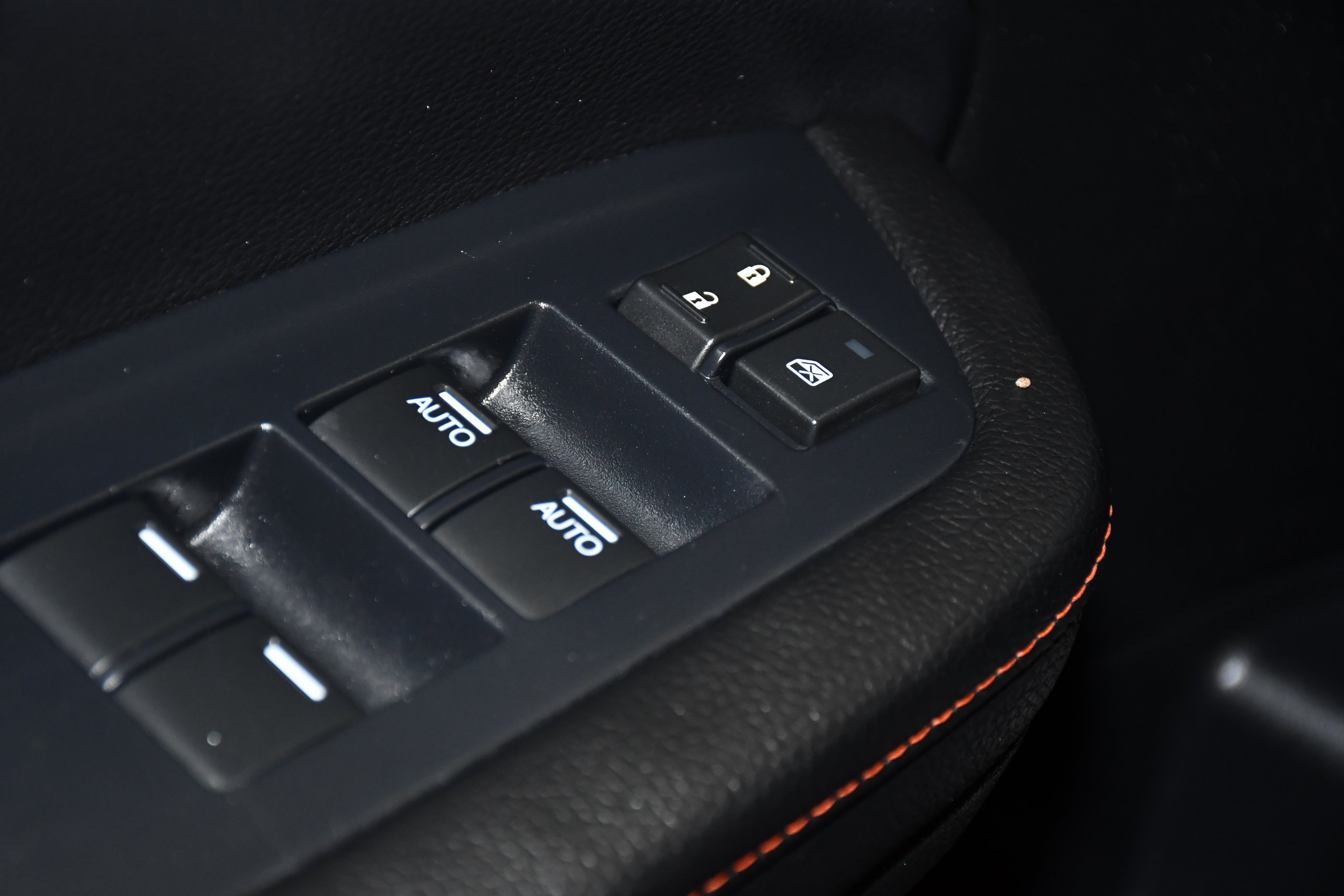 Certified 2025 Honda Passport TrailSport image 33