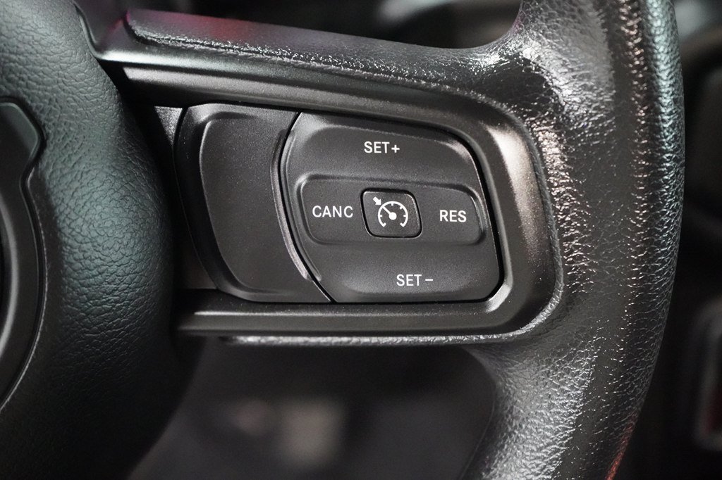 Used 2020 Jeep Wrangler Sport AWD/4WD image 16