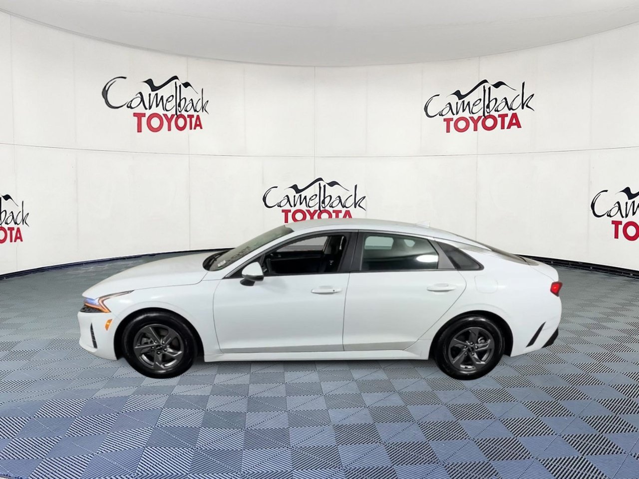 Used 2023 Kia K5 LXS FWD image 8