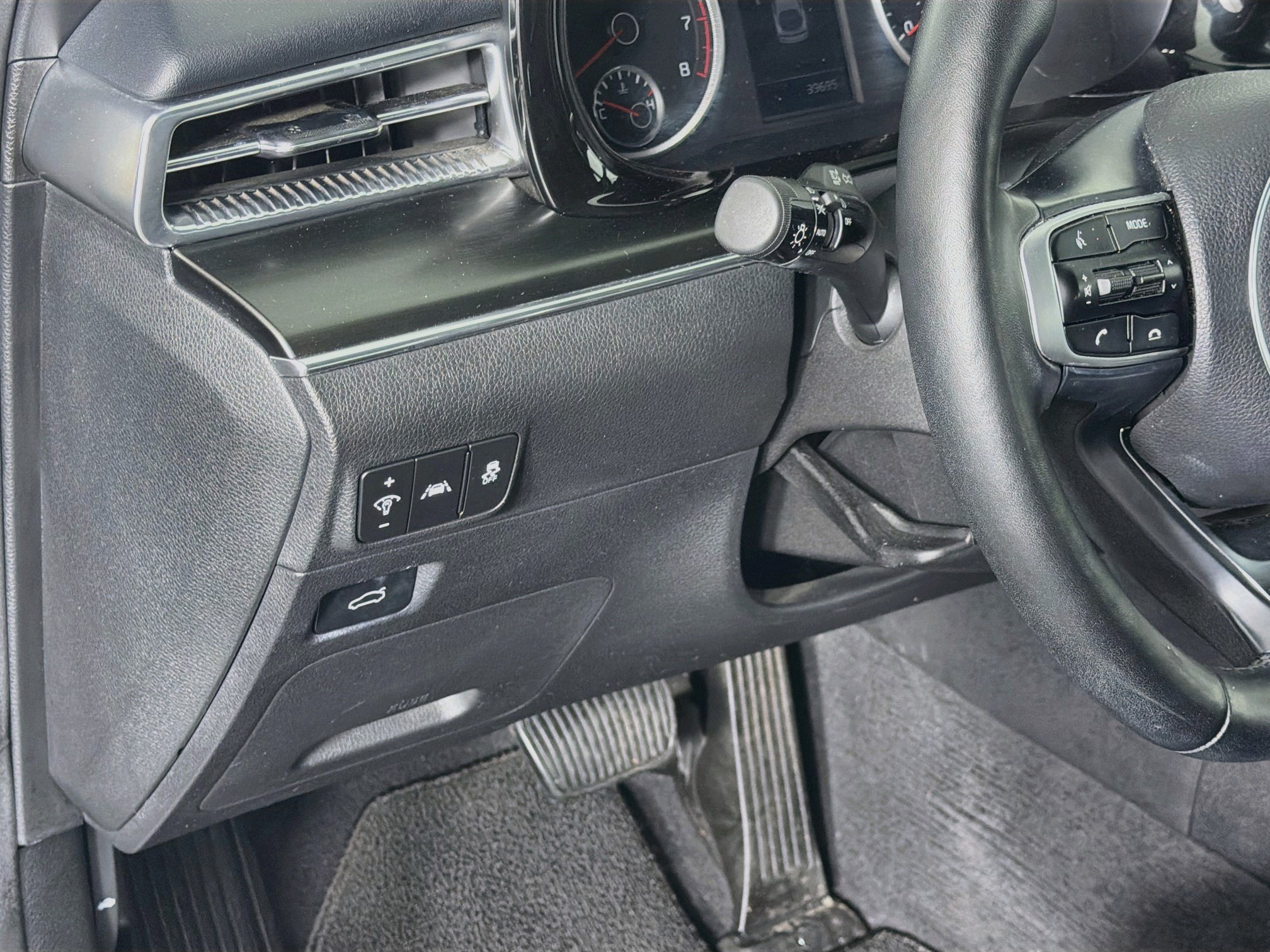 Used 2024 Kia K5 GT w/ GT1 Package FWD image 17