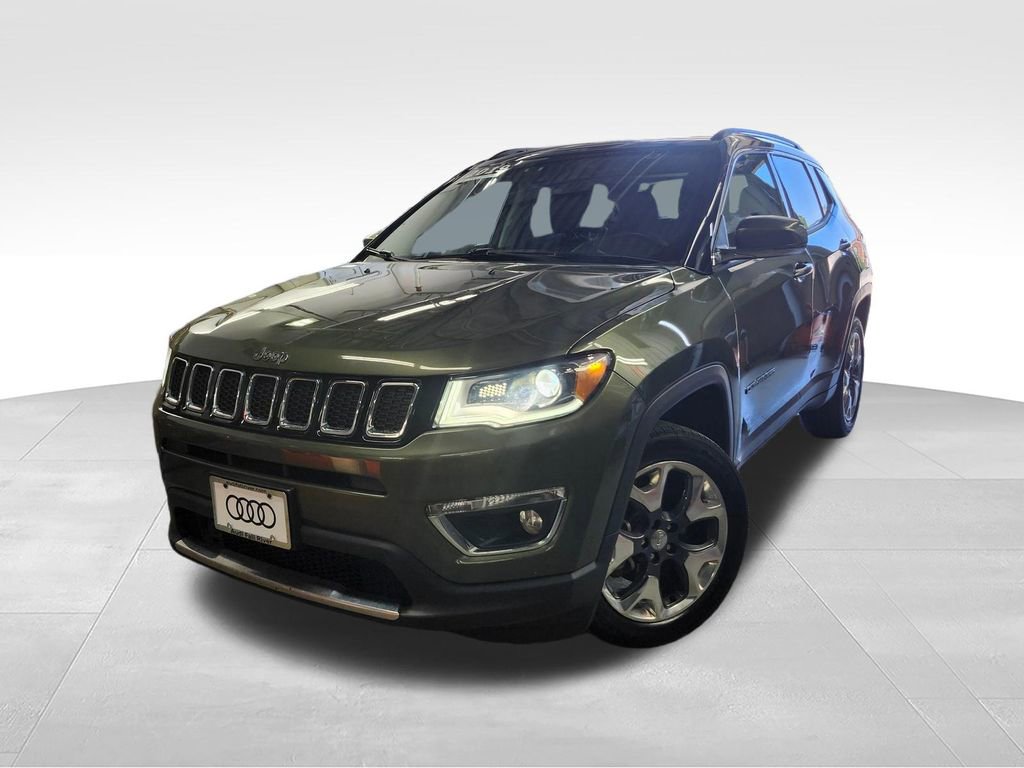Used 2019 Jeep Compass Limited w/ Advanced Safety Group AWD/4WD image 3