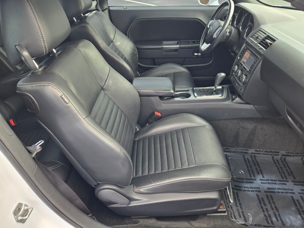 Used 2012 Dodge Challenger R/T Plus RWD image 6