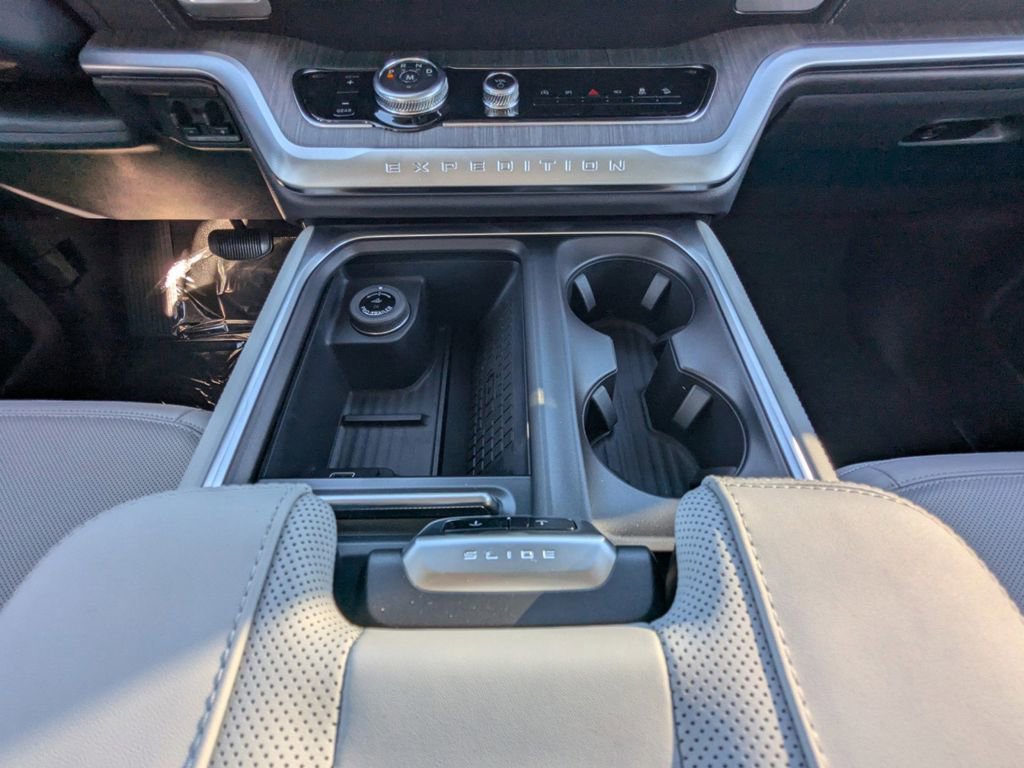 New 2025 Ford Expedition Max Platinum w/ Platinum Ultimate Package image 20