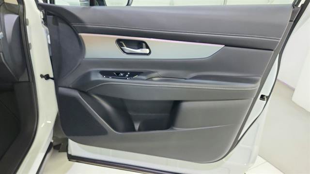 Certified 2025 Nissan Murano SL AWD/4WD image 27