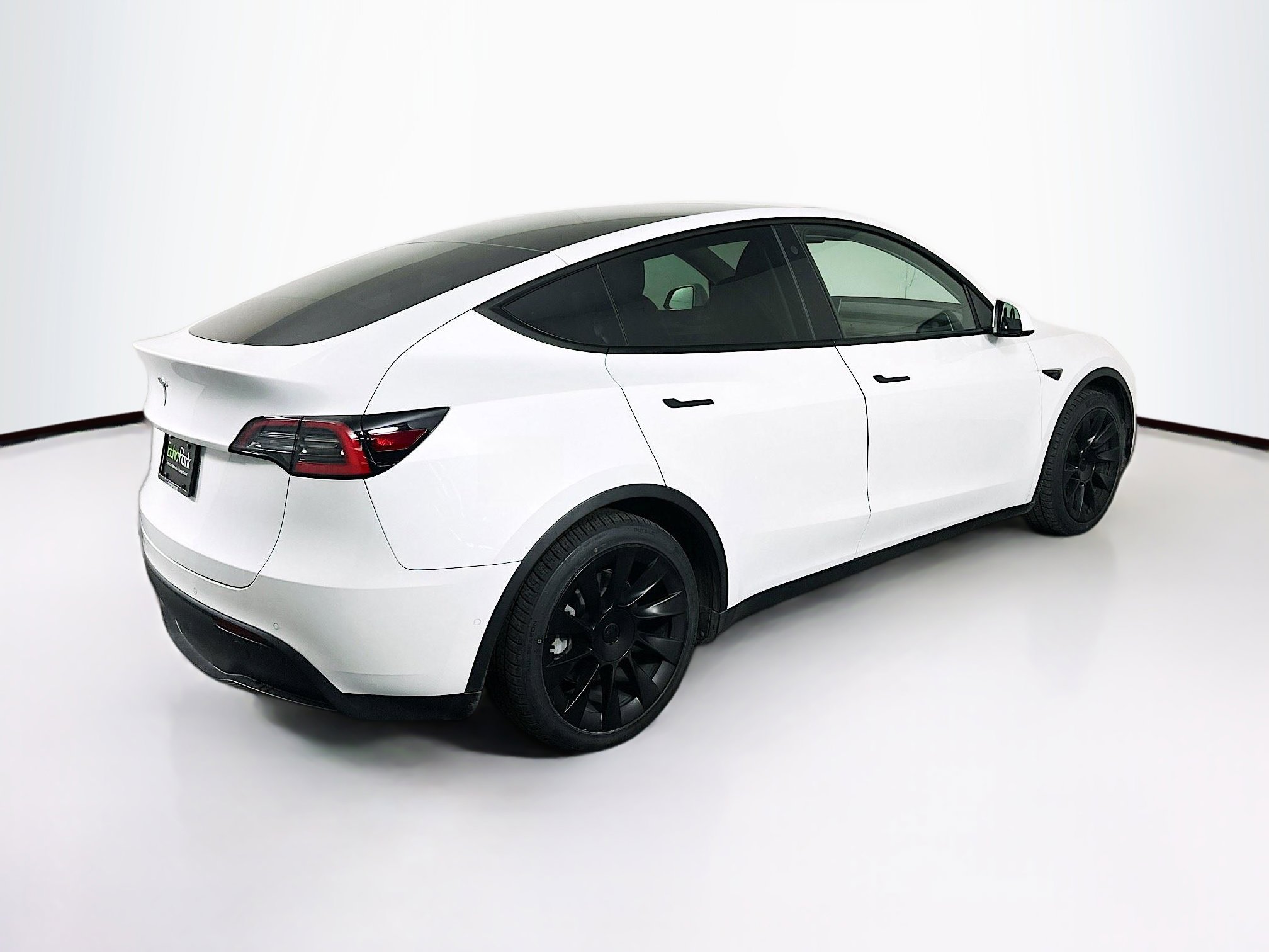 Used 2021 Tesla Model Y 2WD image 9