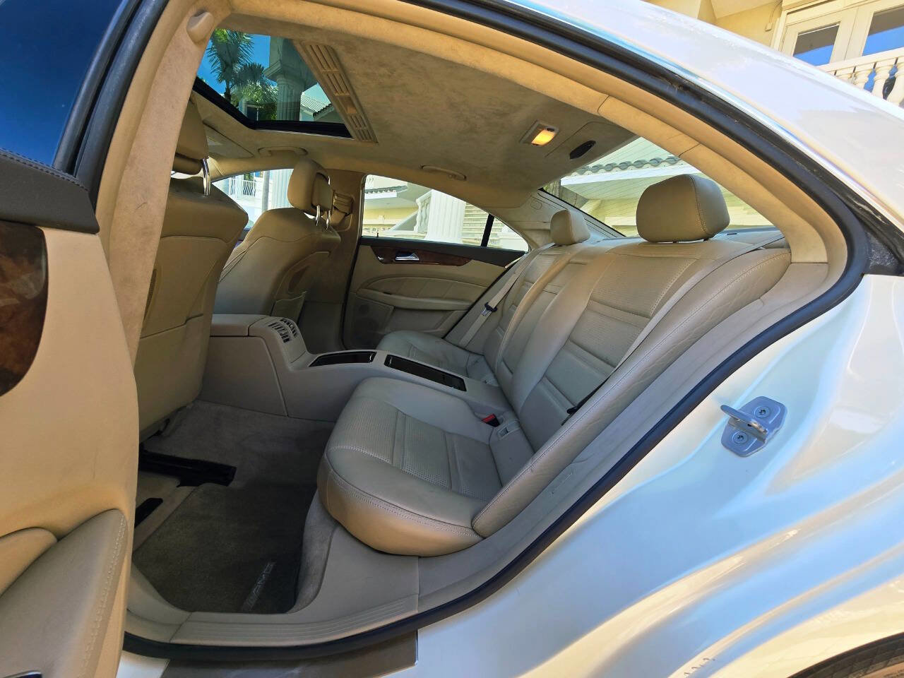 Used 2012 Mercedes-Benz CLS 63 AMG image 23
