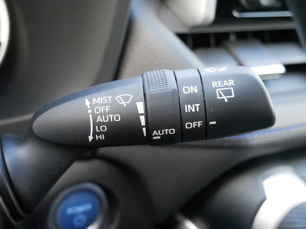 Used 2020 Toyota RAV4 XSE AWD/4WD image 27