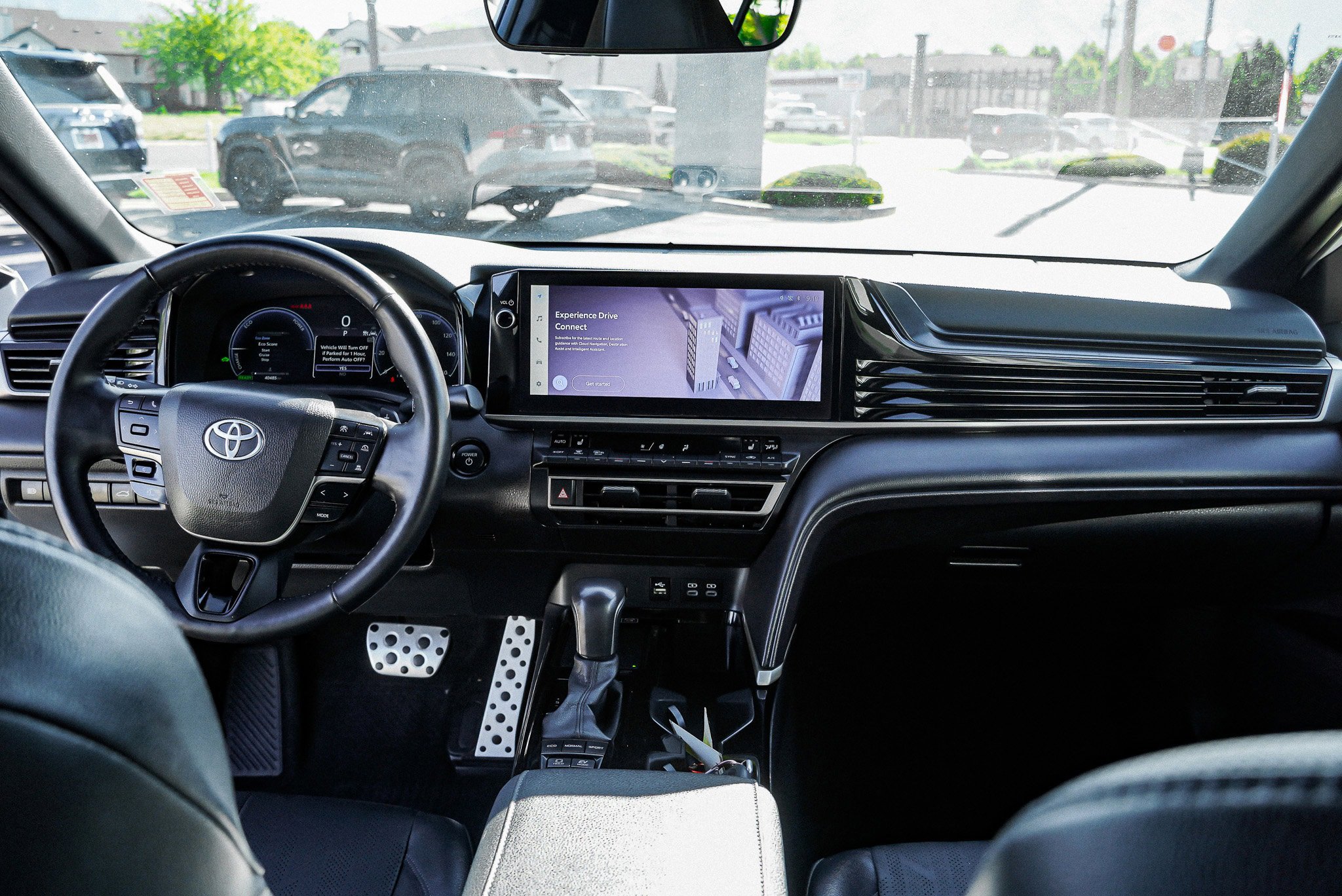 Used 2025 Toyota Camry XSE FWD image 30