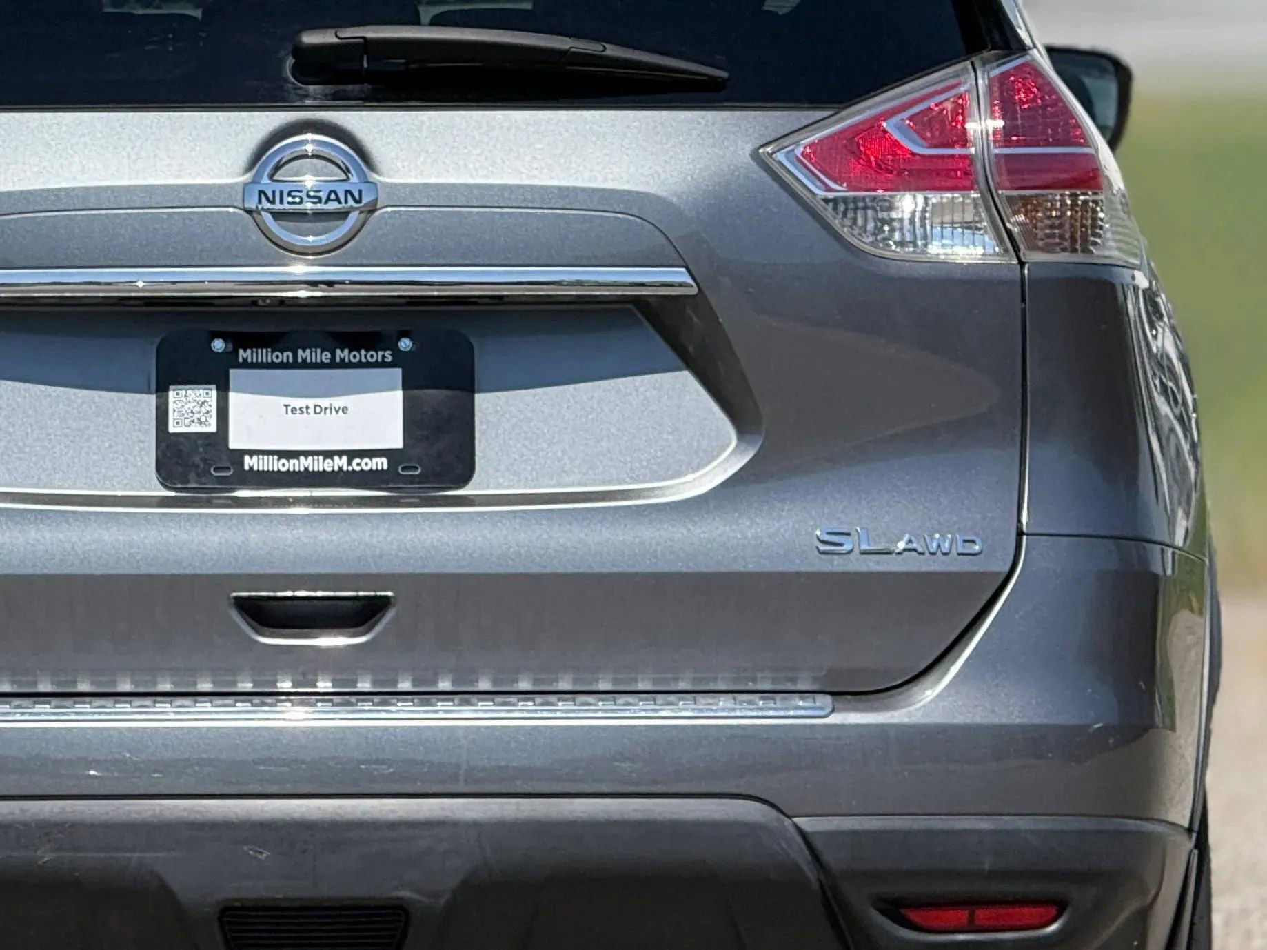 Used 2016 Nissan Rogue SL w/ SL Premium Package AWD/4WD image 14