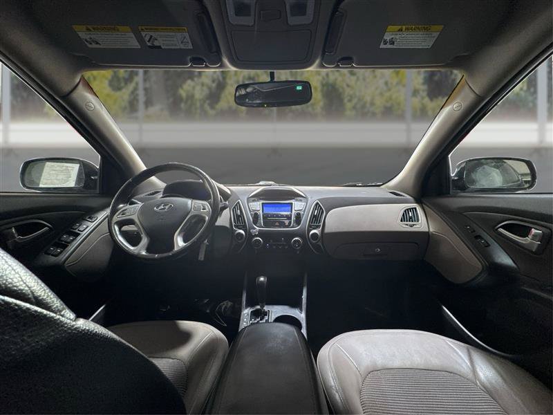 Used 2011 Hyundai Tucson GLS FWD image 24