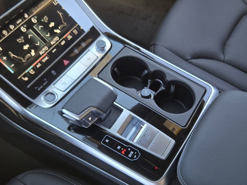 New 2026 Audi Q7 3.0T Premium Plus AWD/4WD image 25