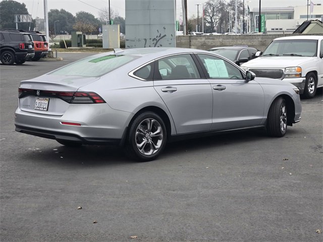 Used 2023 Honda Accord EX image 4