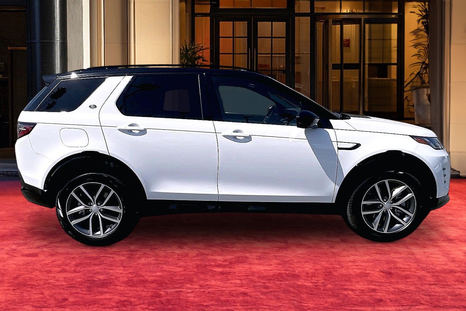 New 2026 Land Rover Discovery Sport Landmark AWD/4WD image 6