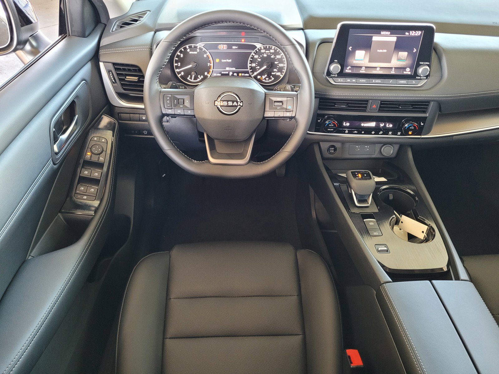 New 2026 Nissan Rogue Dark Armor FWD image 8
