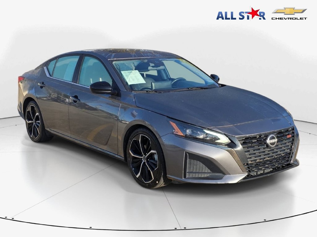 Used 2024 Nissan Altima 2.5 SR w/ SR Premium Package