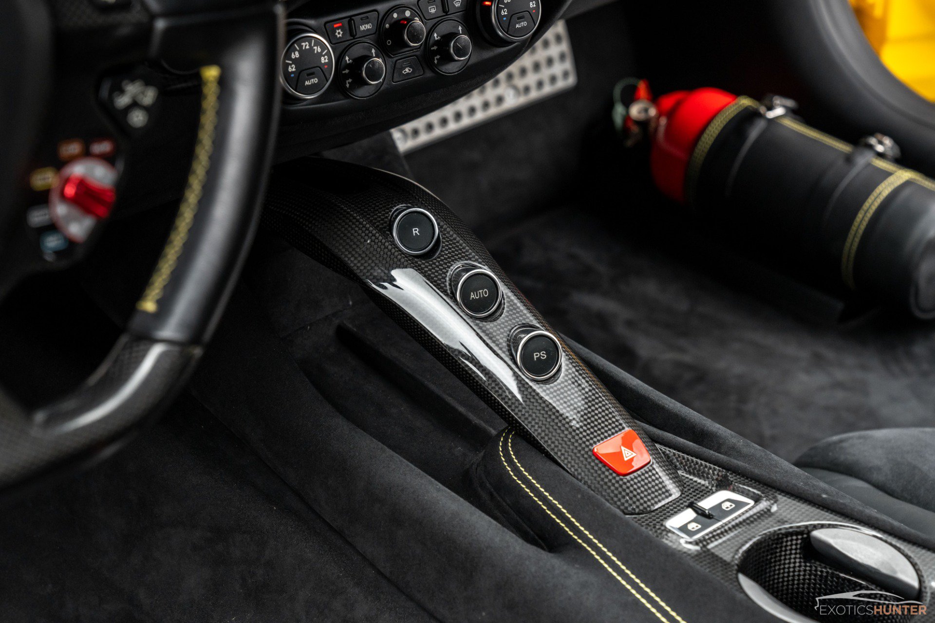 Used 2014 Ferrari F12 Berlinetta RWD image 47