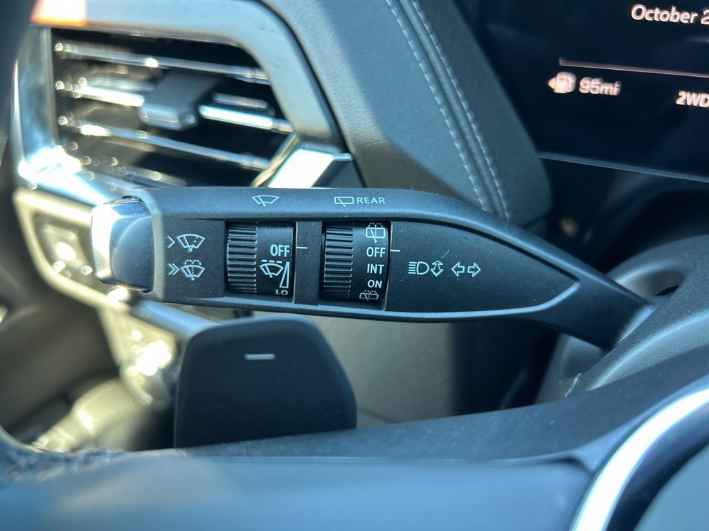 Used 2026 GMC Yukon XL Denali w/ Sun & Power Step Package AWD/4WD image 56
