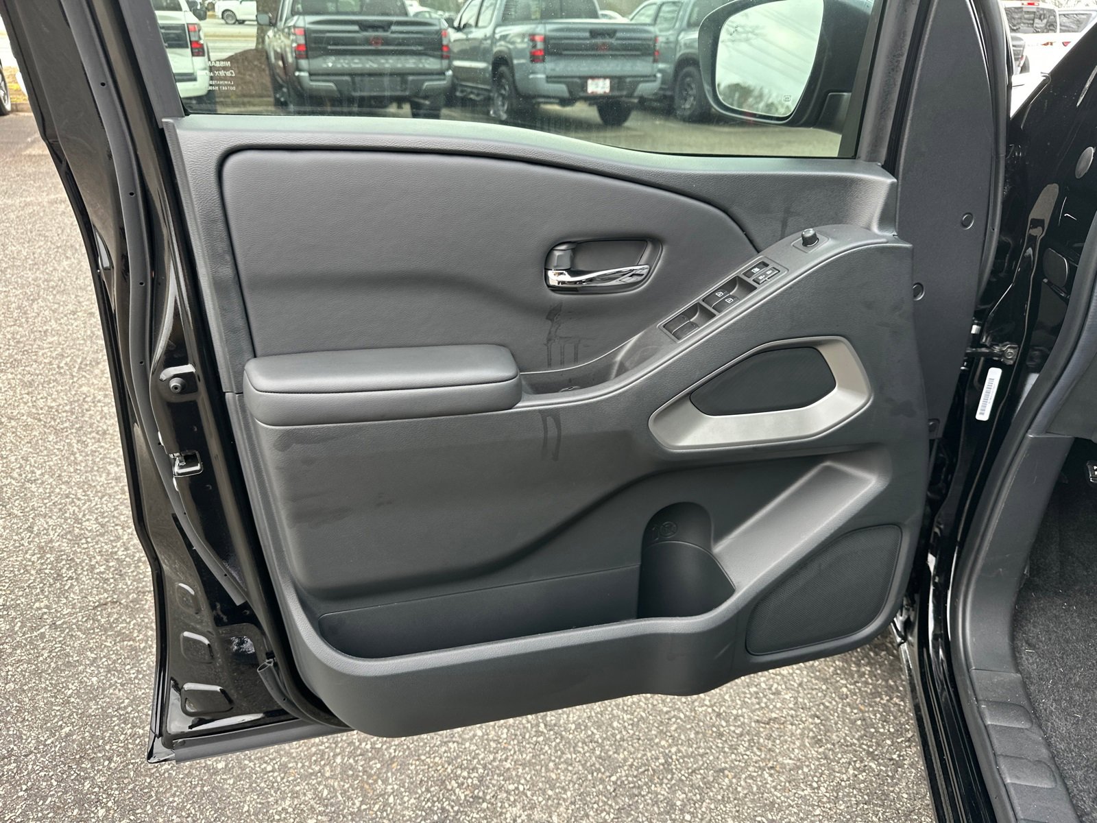 New 2026 Nissan Frontier SV w/ SV Convenience Package image 10