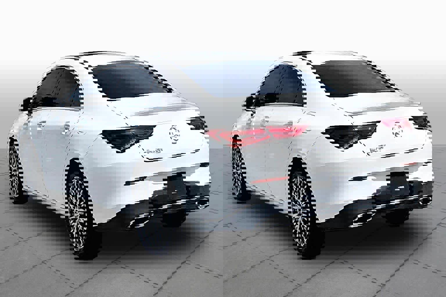 Used 2022 Mercedes-Benz CLA 250 image 11