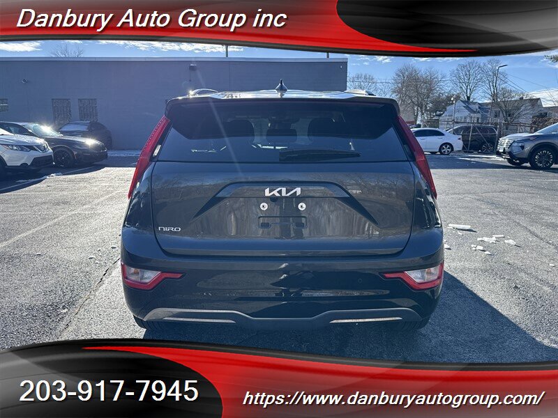 Used 2025 Kia Niro Wind w/ Wind Preserve Package image 5