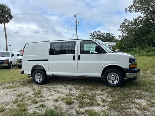 New 2025 Chevrolet Express 2500 Work Van 3D Cargo Van w/ Driver Convenience Package RWD image 19