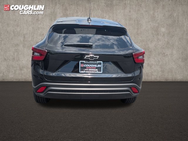 New 2026 Chevrolet Trax LS w/ LS Convenience Package FWD image 6