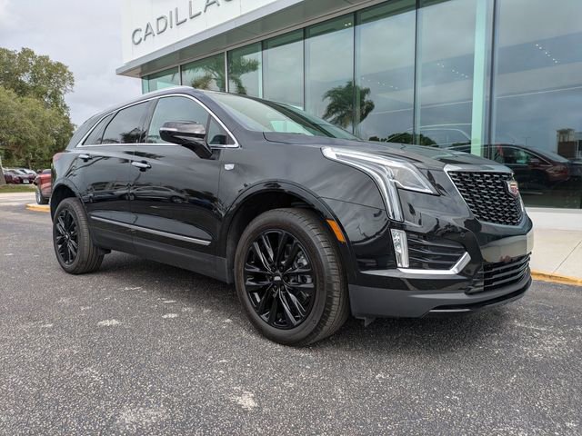 Certified 2024 Cadillac XT5 Luxury image 1