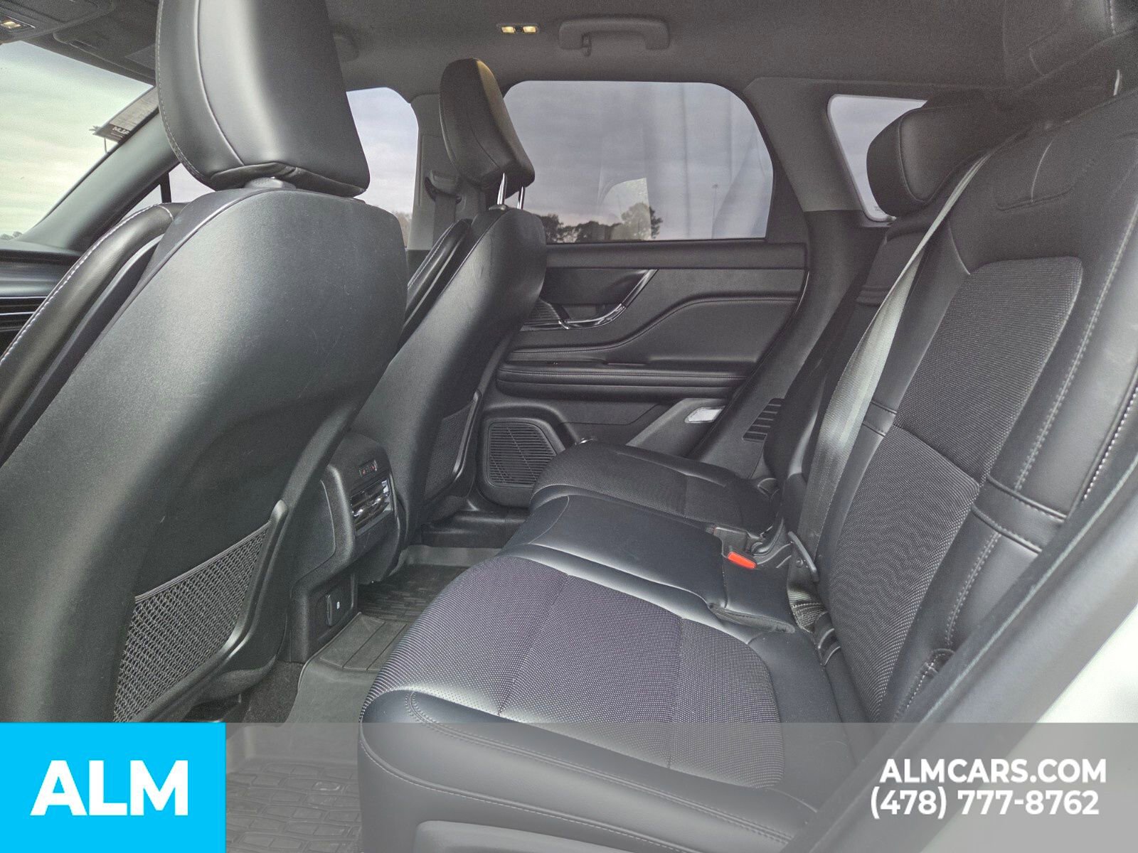 Used 2021 Lincoln Corsair AWD w/ Equipment Group 101A image 17