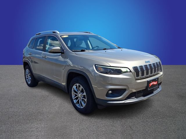 Used 2020 Jeep Cherokee Latitude Plus w/ Comfort/Convenience Group AWD/4WD image 3