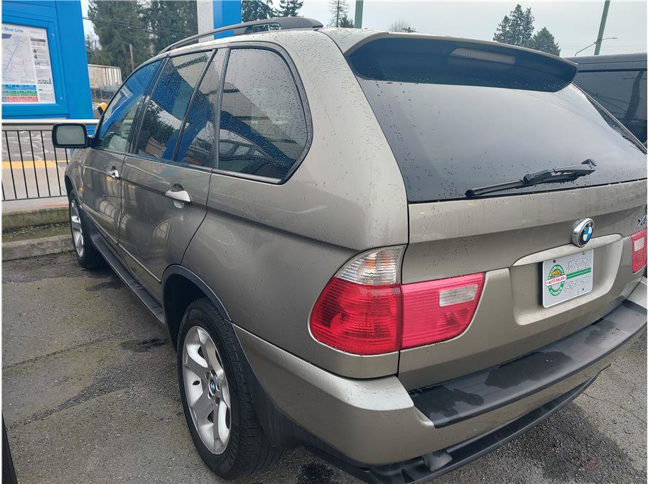 Used 2004 BMW X5 3.0i image 2