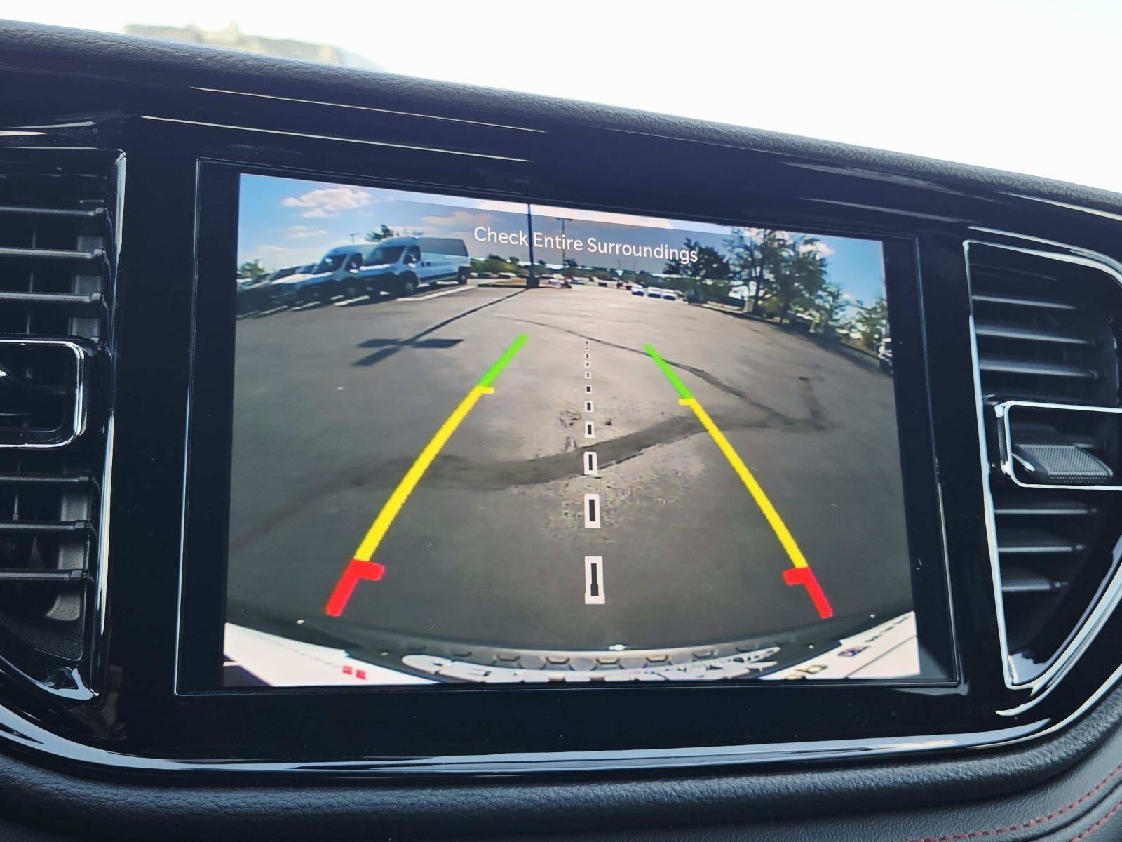 Used 2025 Dodge Durango GT AWD/4WD image 31