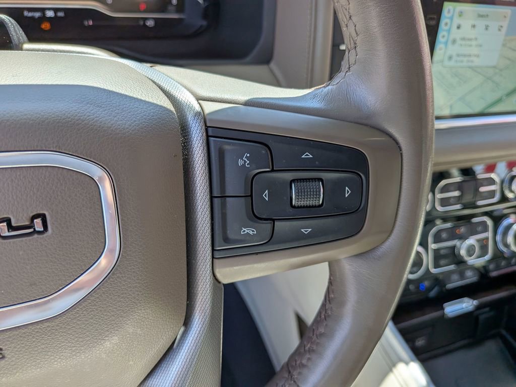 Certified 2023 GMC Yukon XL Denali w/ Denali Reserve Package AWD/4WD image 15
