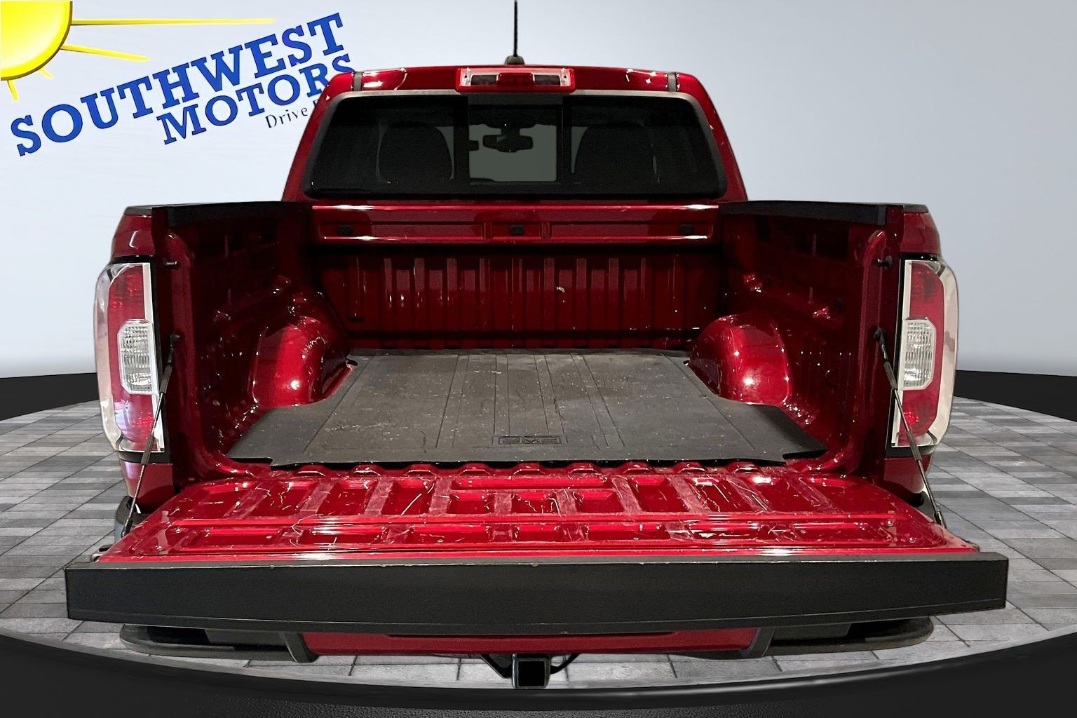 Used 2019 GMC Canyon All Terrain w/ Trailering Package AWD/4WD image 8
