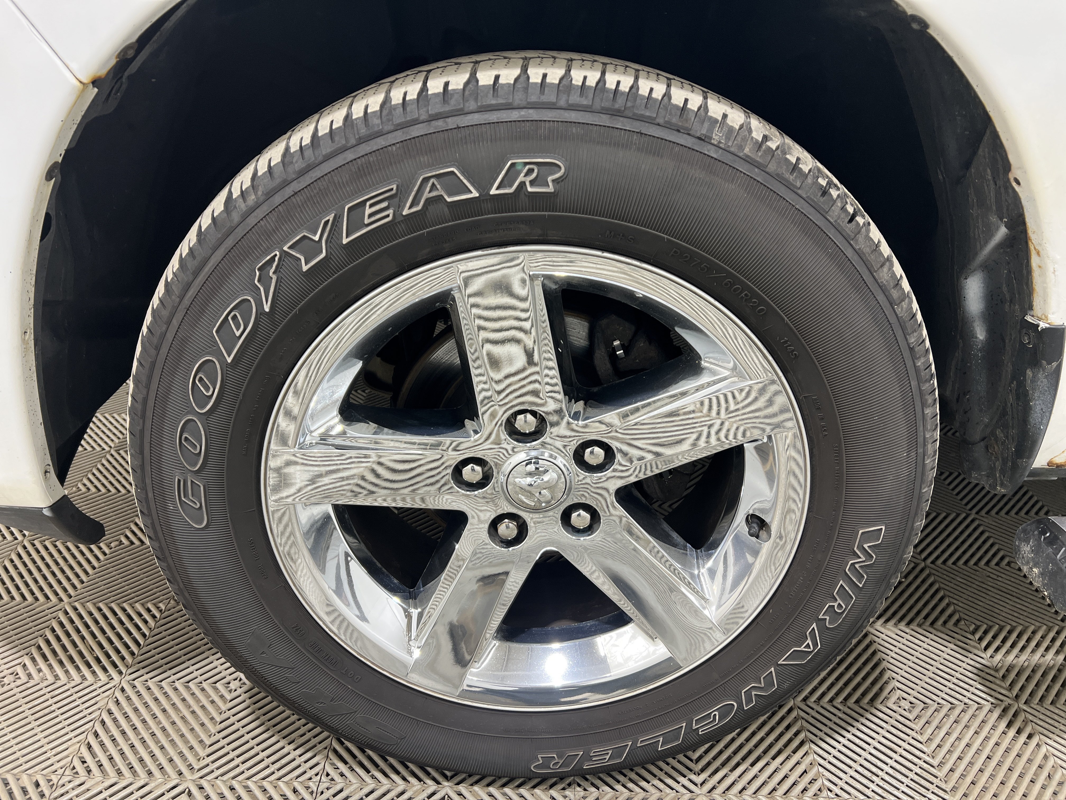 Used 2017 RAM 1500 ST AWD/4WD image 5
