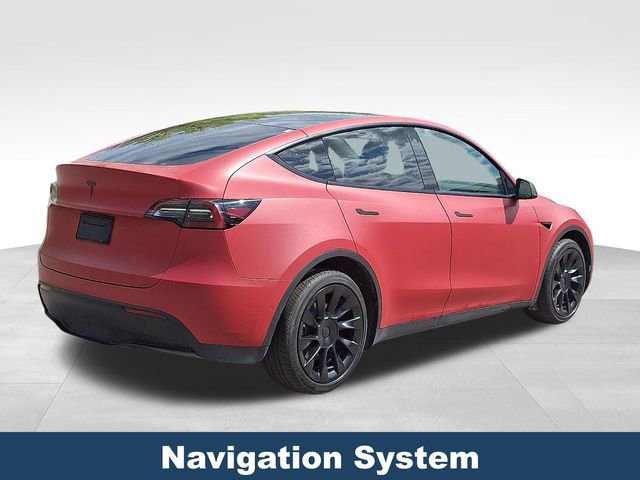 Used 2022 Tesla Model Y Long Range image 7