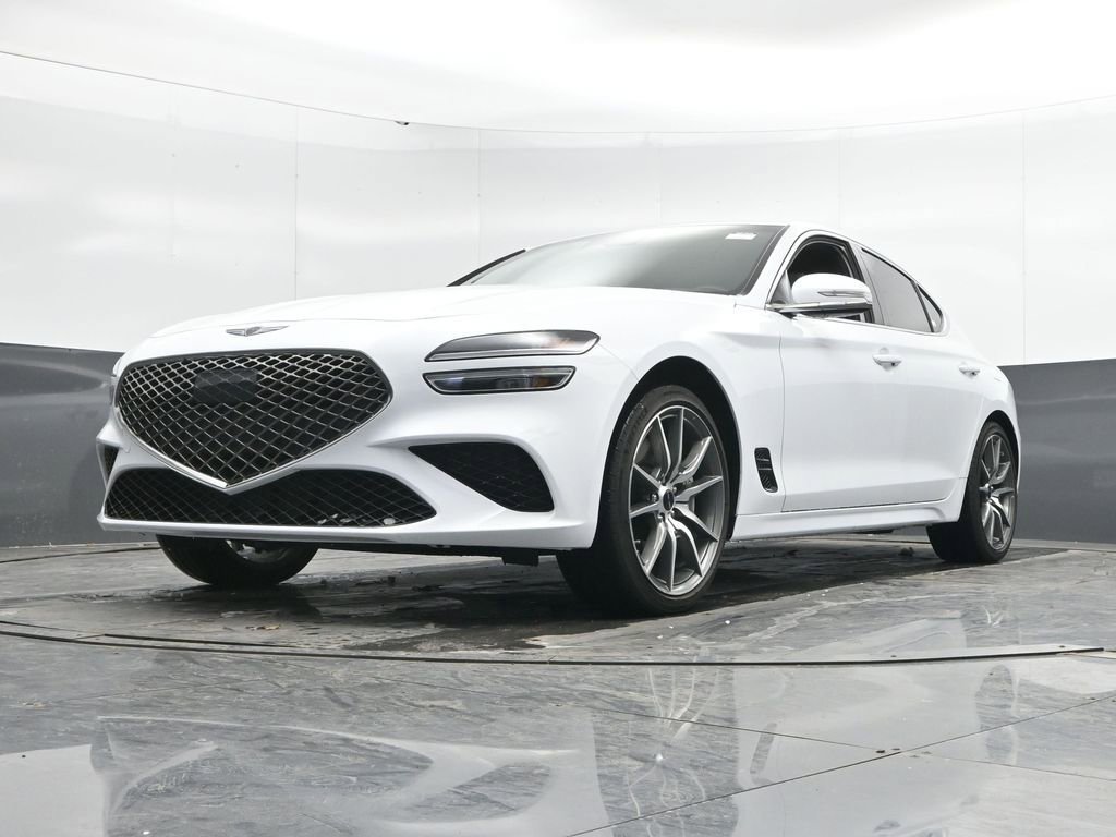 Used 2025 Genesis G70 2.5T AWD/4WD image 47