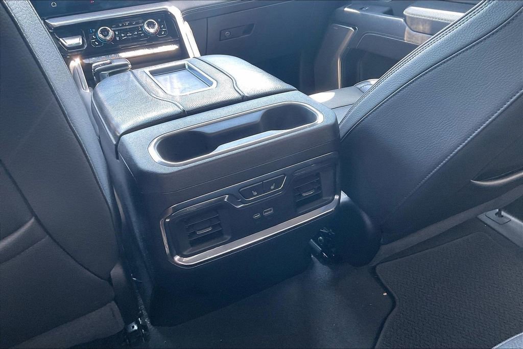 Used 2022 GMC Sierra 1500 Denali AWD/4WD image 11