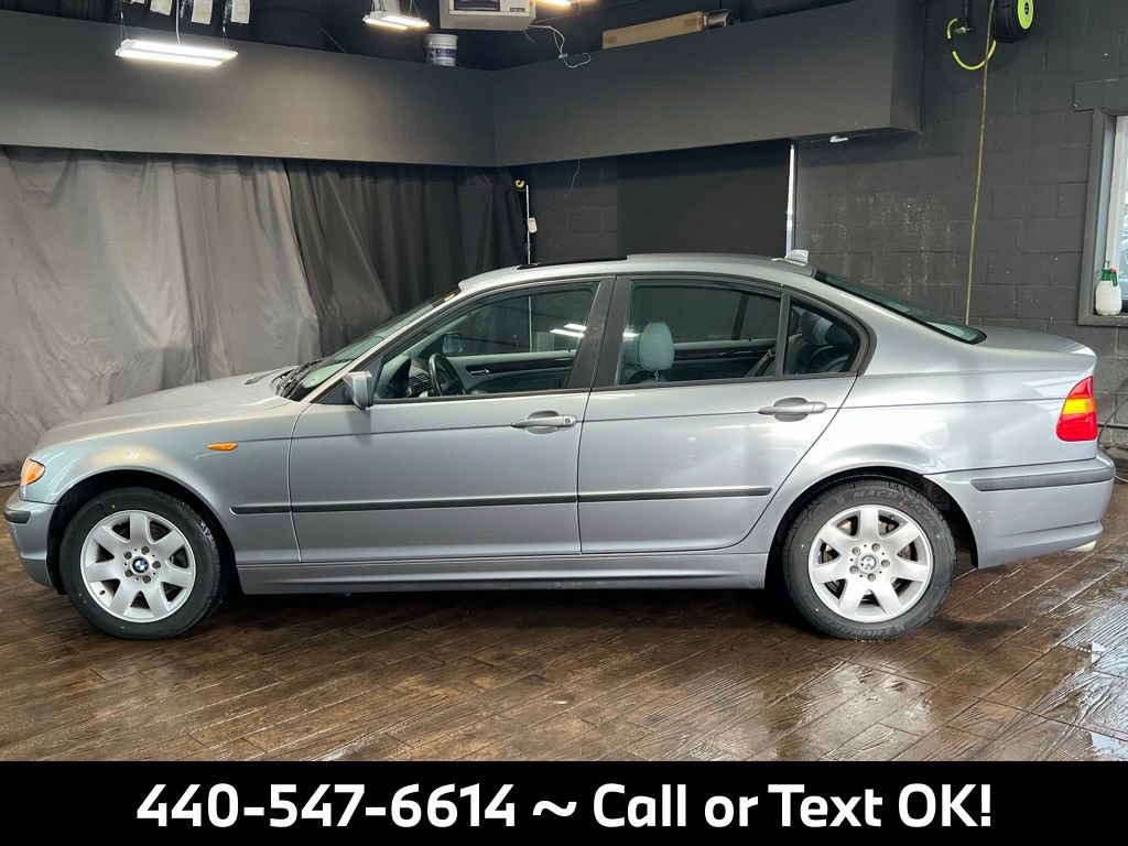 Used 2004 BMW 325xi Sedan image 2