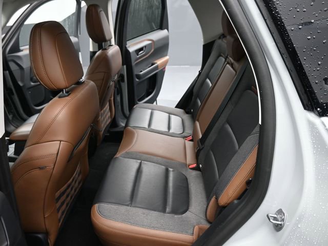 Used 2021 Ford Bronco Sport Outer Banks image 11