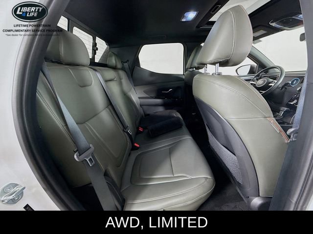 Used 2024 Hyundai Santa Cruz Limited image 28