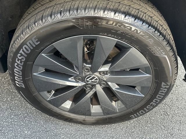 Used 2022 Volkswagen Taos S image 24