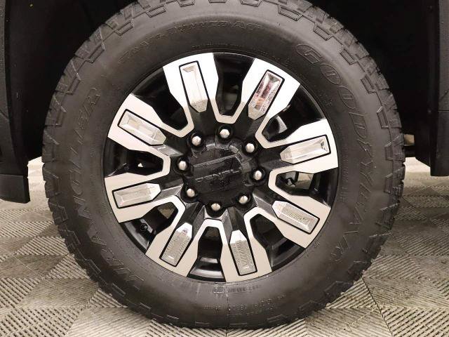 Used 2026 GMC Sierra 3500 Denali w/ Denali Reserve Package AWD/4WD image 6