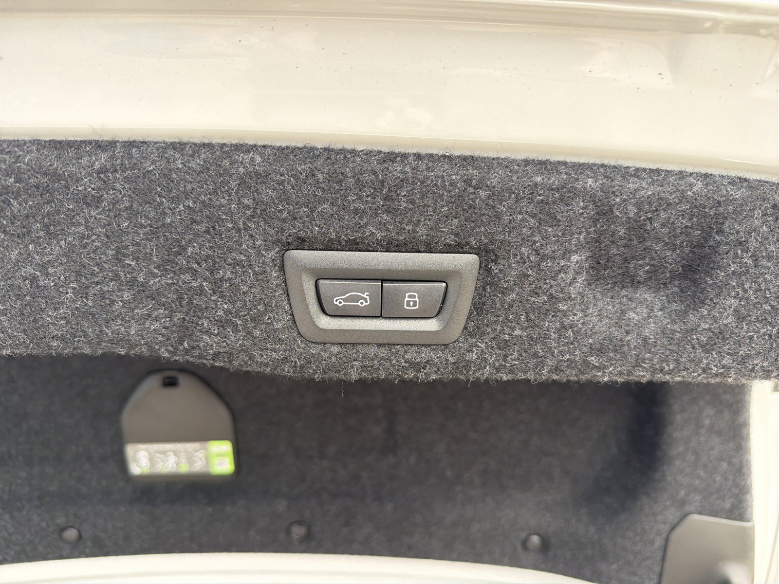 New 2027 BMW 550e xDrive AWD/4WD image 13